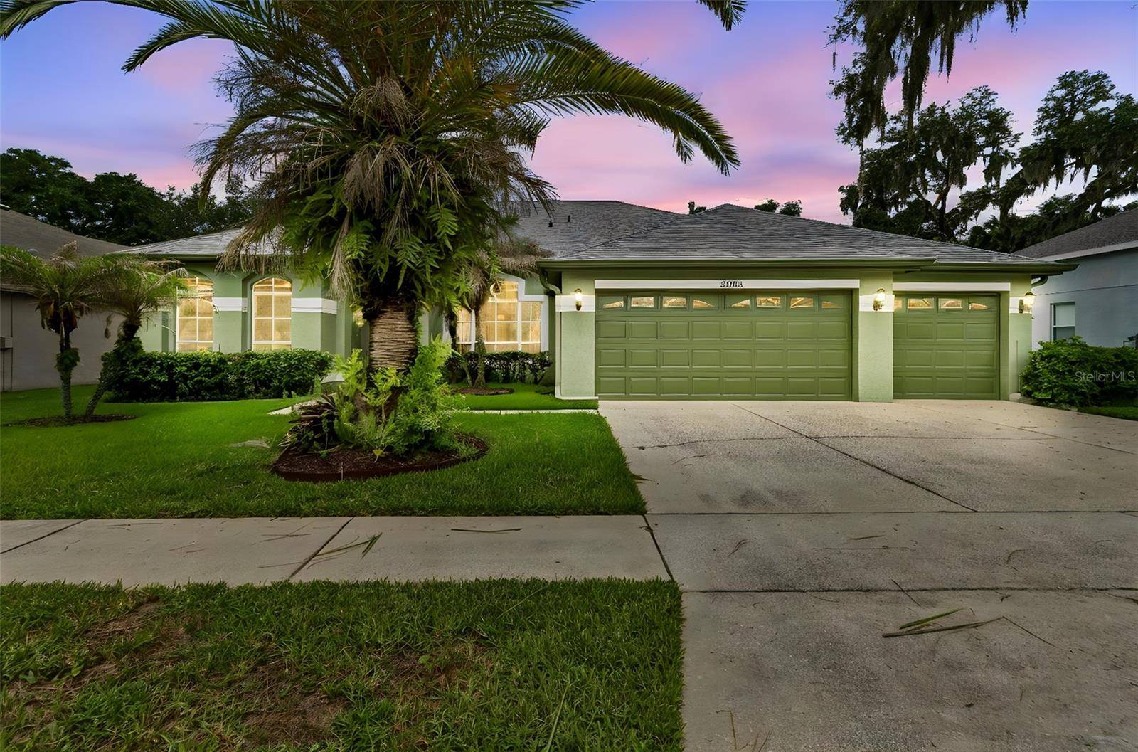 2005 WEXFORD GREEN DR, Valrico, FL 33594