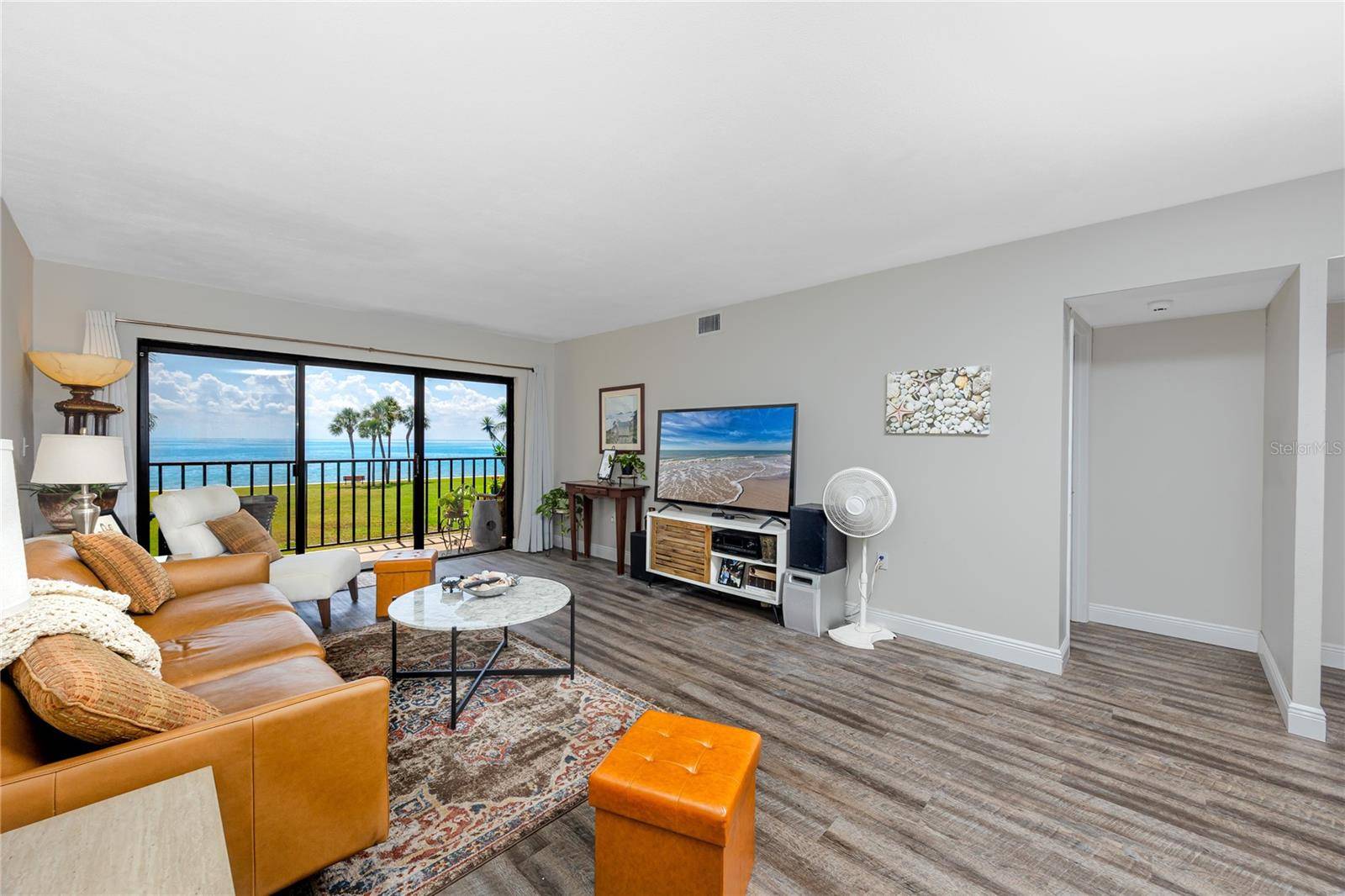 7530 SUNSHINE SKYWAY LN S #115, St Petersburg, FL 33711