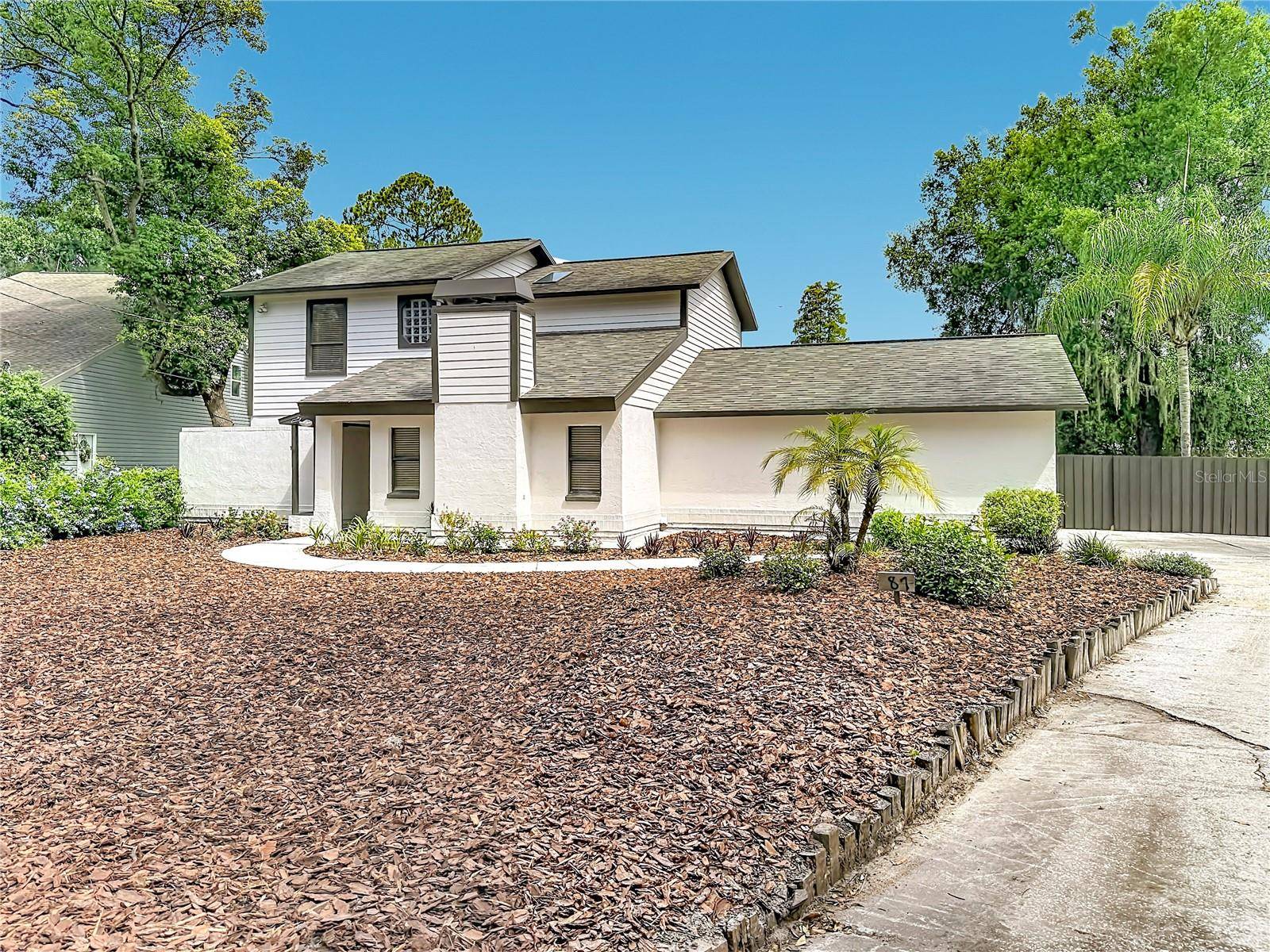 87 1ST AVE NW, Lutz, FL 33548