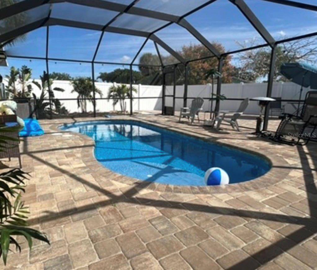 1002 SILVER PALM WAY, Apollo Beach, FL 33572