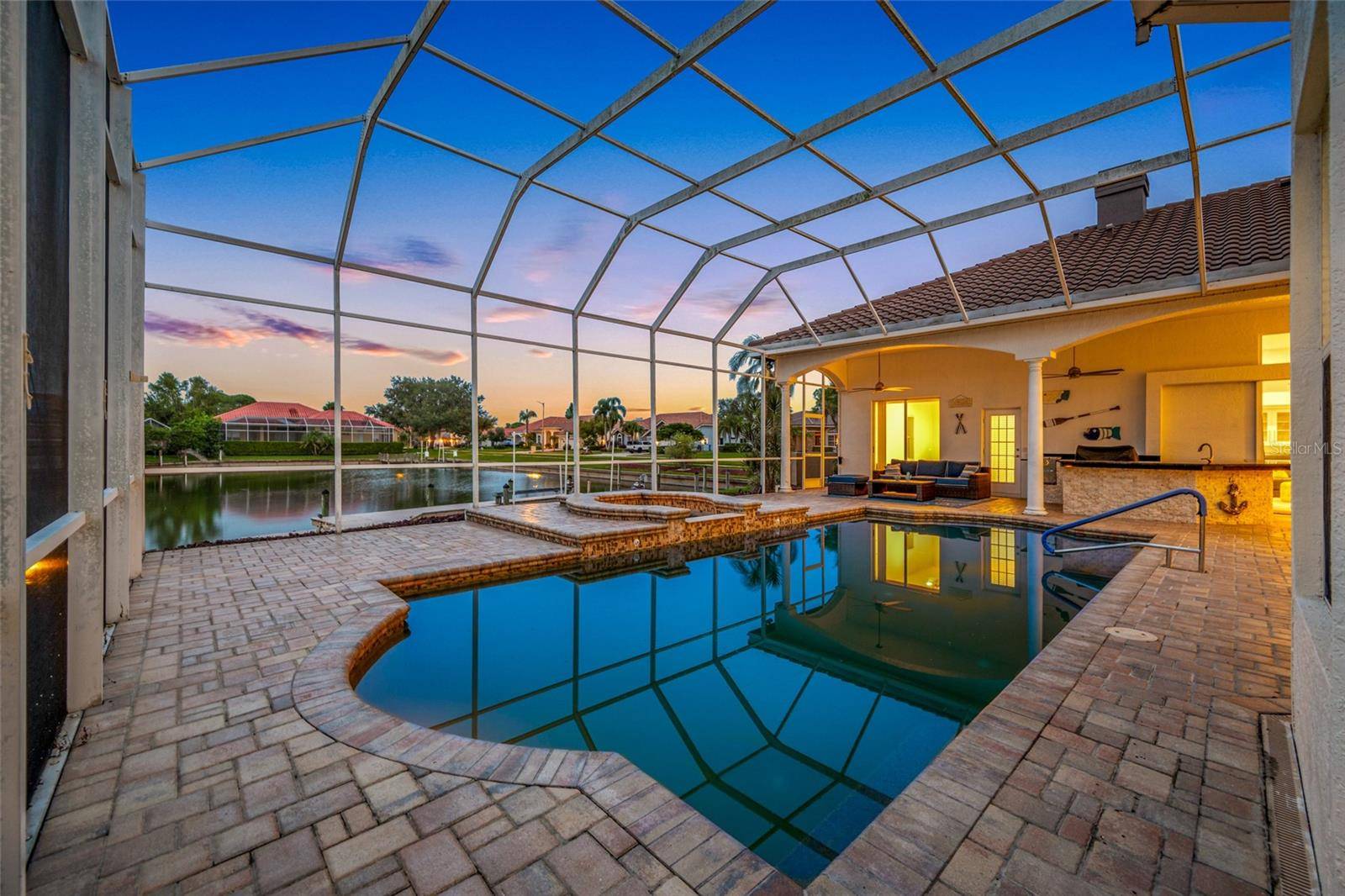 9801 COMPASS POINT WAY, Tampa, FL 33615