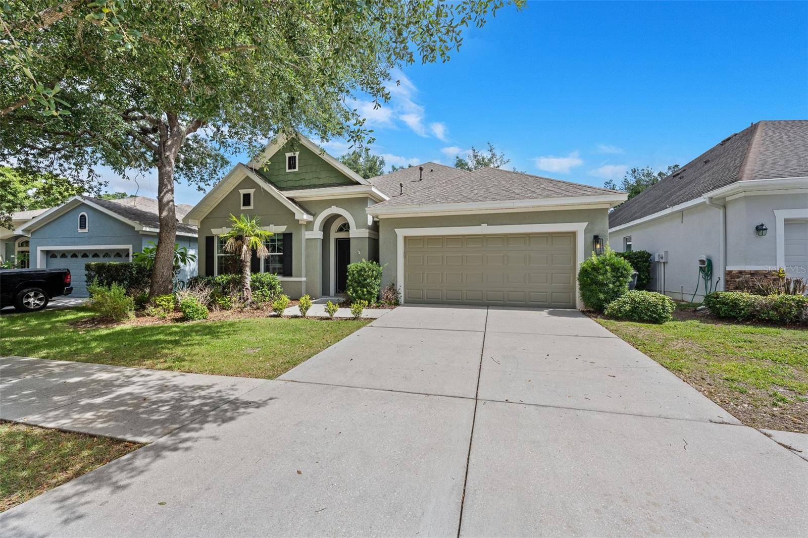 15814 STARLING WATER DR, Lithia, FL 33547
