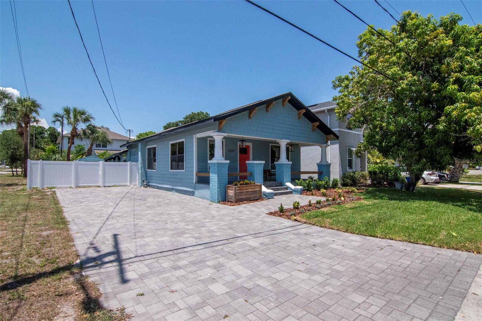 2507 W GRAY ST, Tampa, FL 33609