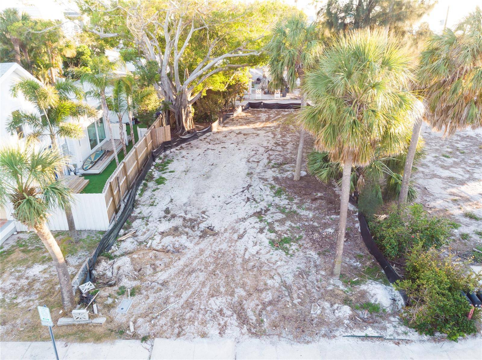 110 4TH AVE, St Pete Beach, FL 33706