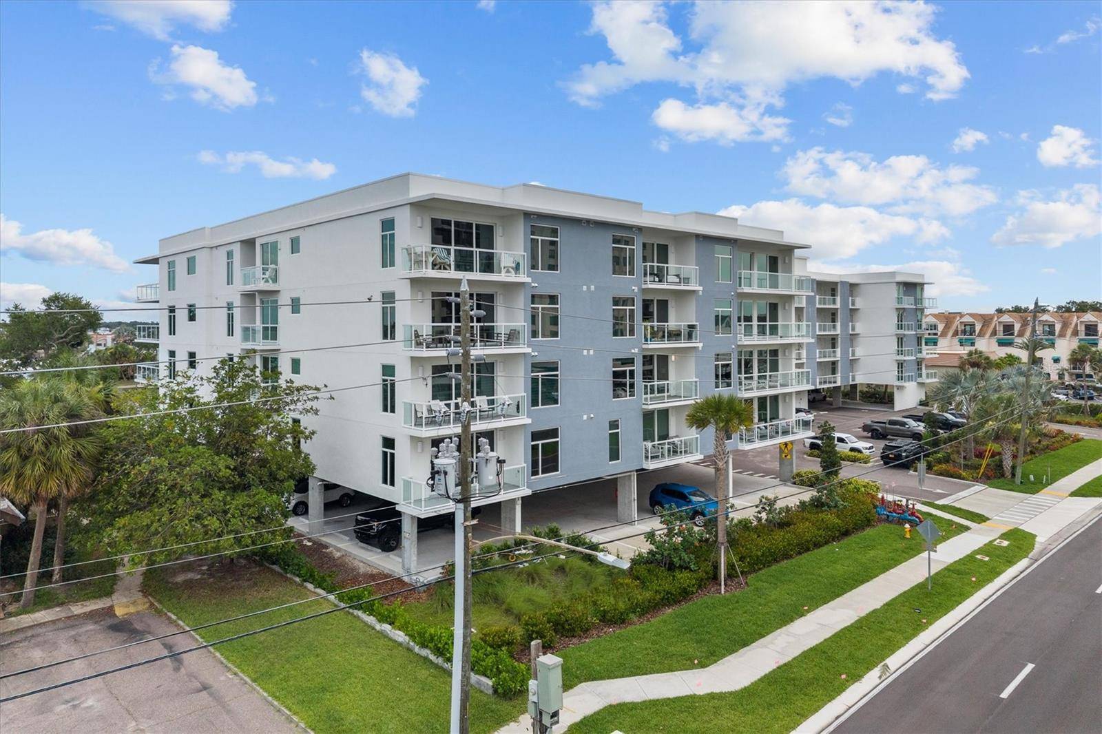 415 ISLAND WAY #311, Clearwater Beach, FL 33767