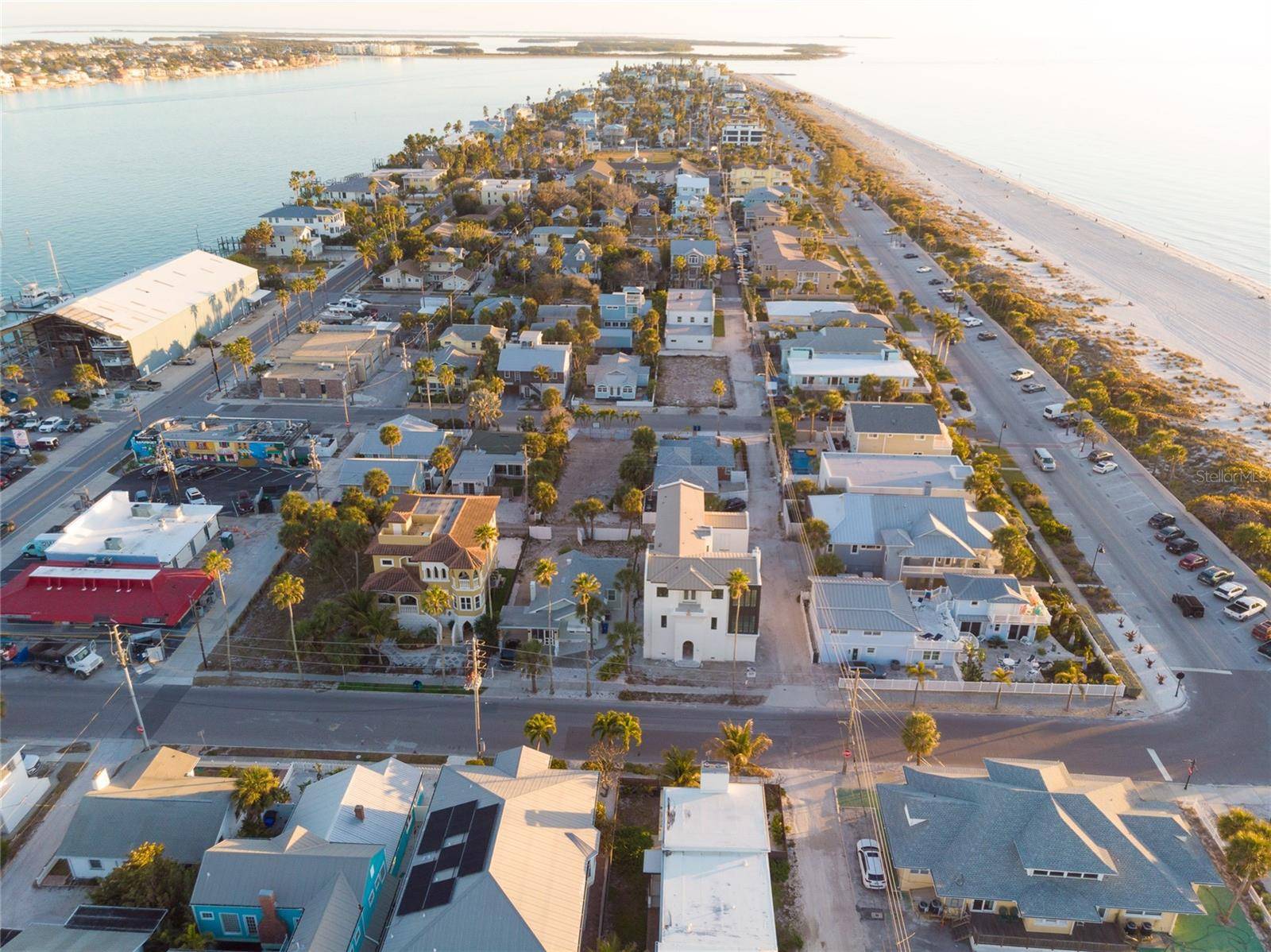 108 22ND AVE, St Pete Beach, FL 33706