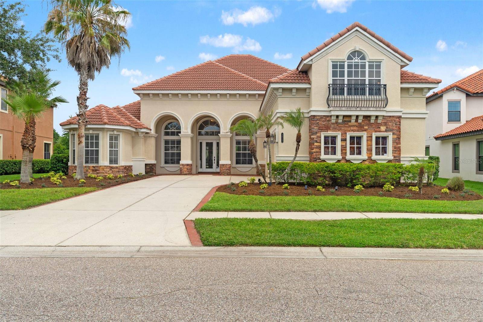 8412 DUNHAM STATION DR, Tampa, FL 33647
