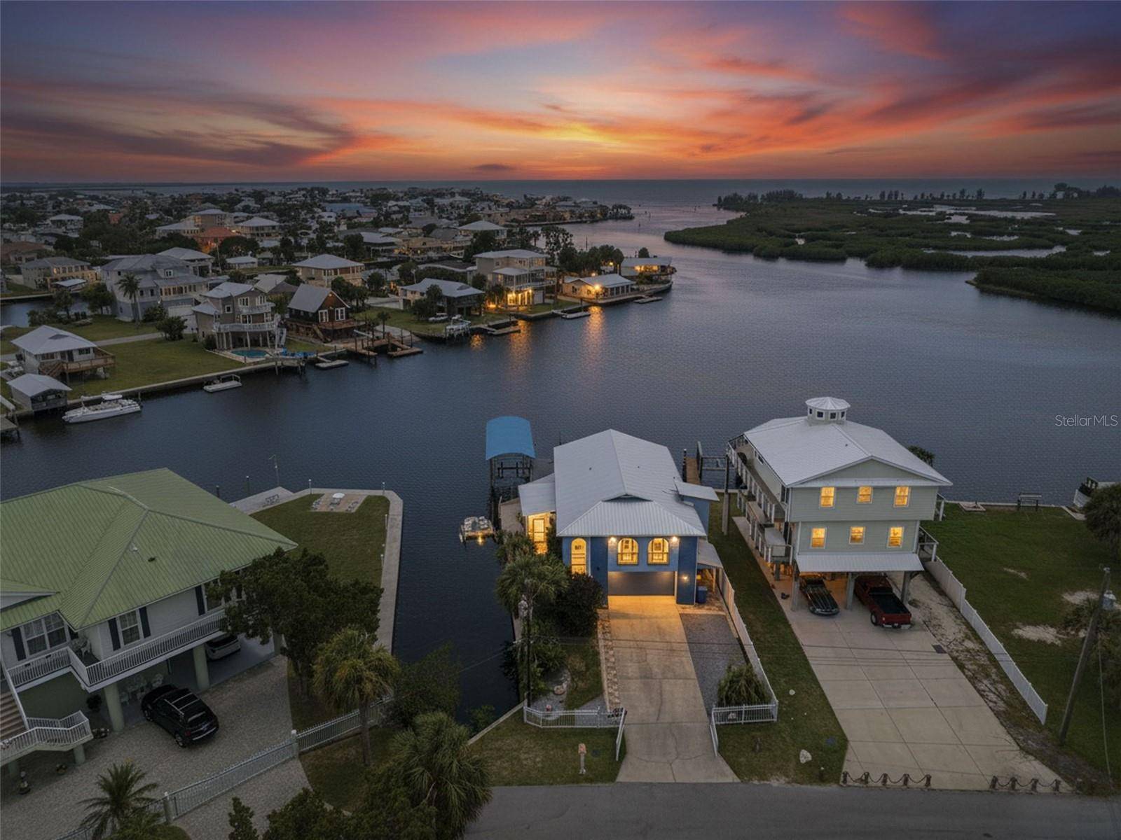 3420 EAGLE NEST DR, Hernando Beach, FL 34607