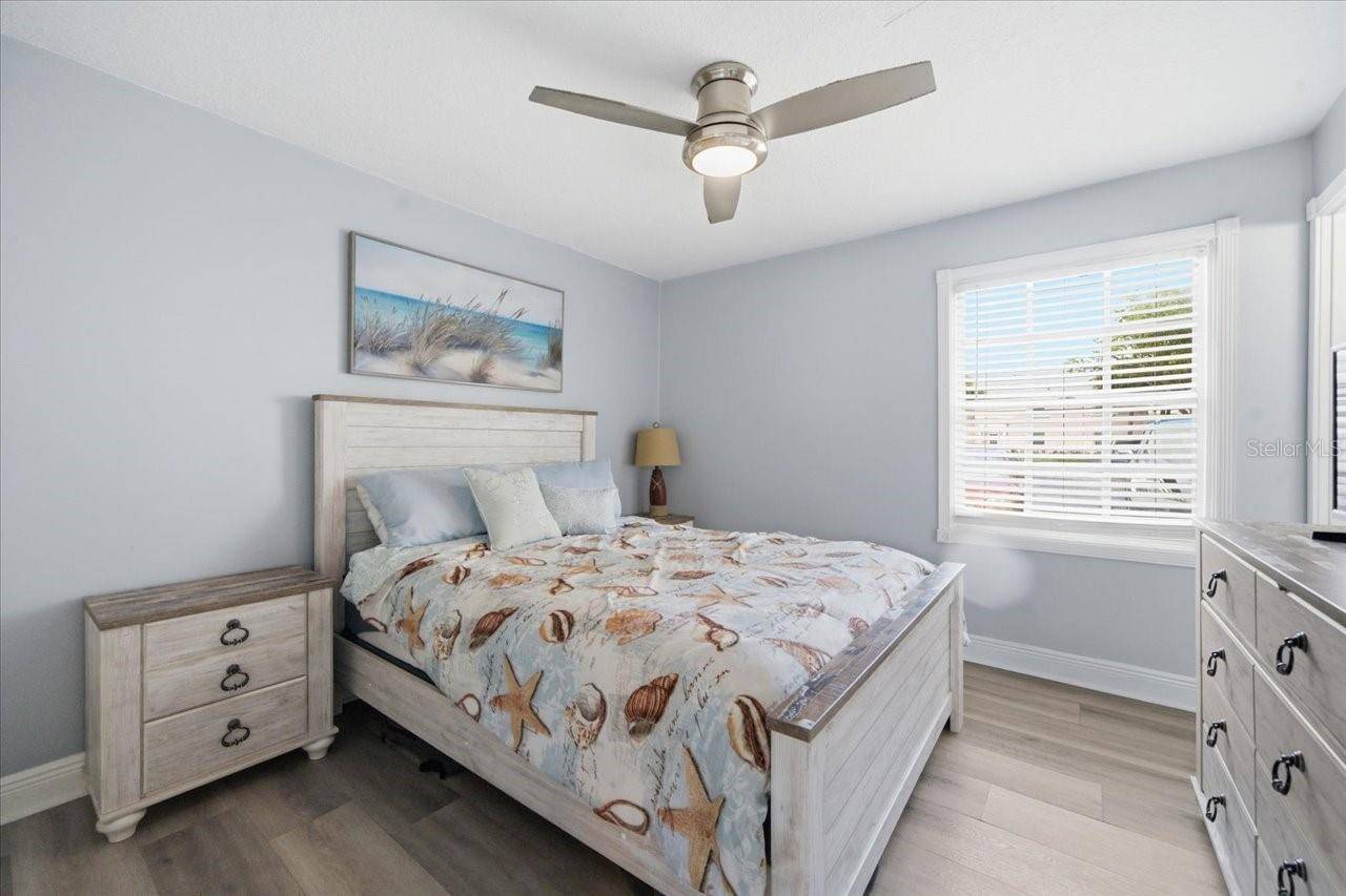4843 COQUINA KEY DR SE #A, St Petersburg, FL 33705
