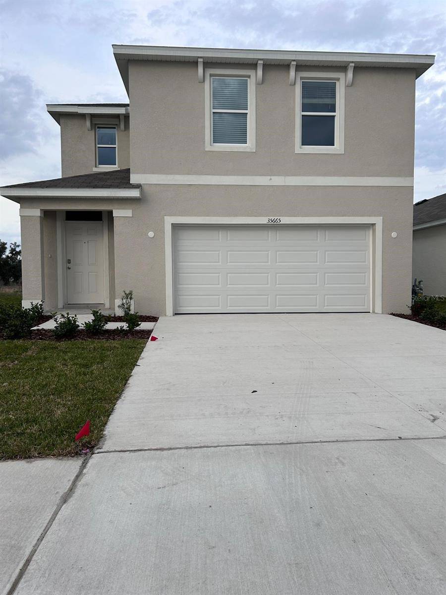 35665 SUNFLOWER HILL DR, Zephyrhills, FL 33541