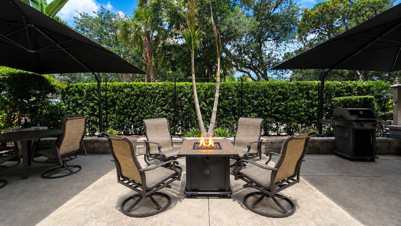 233 STALLION LN, River Ranch, FL 33867