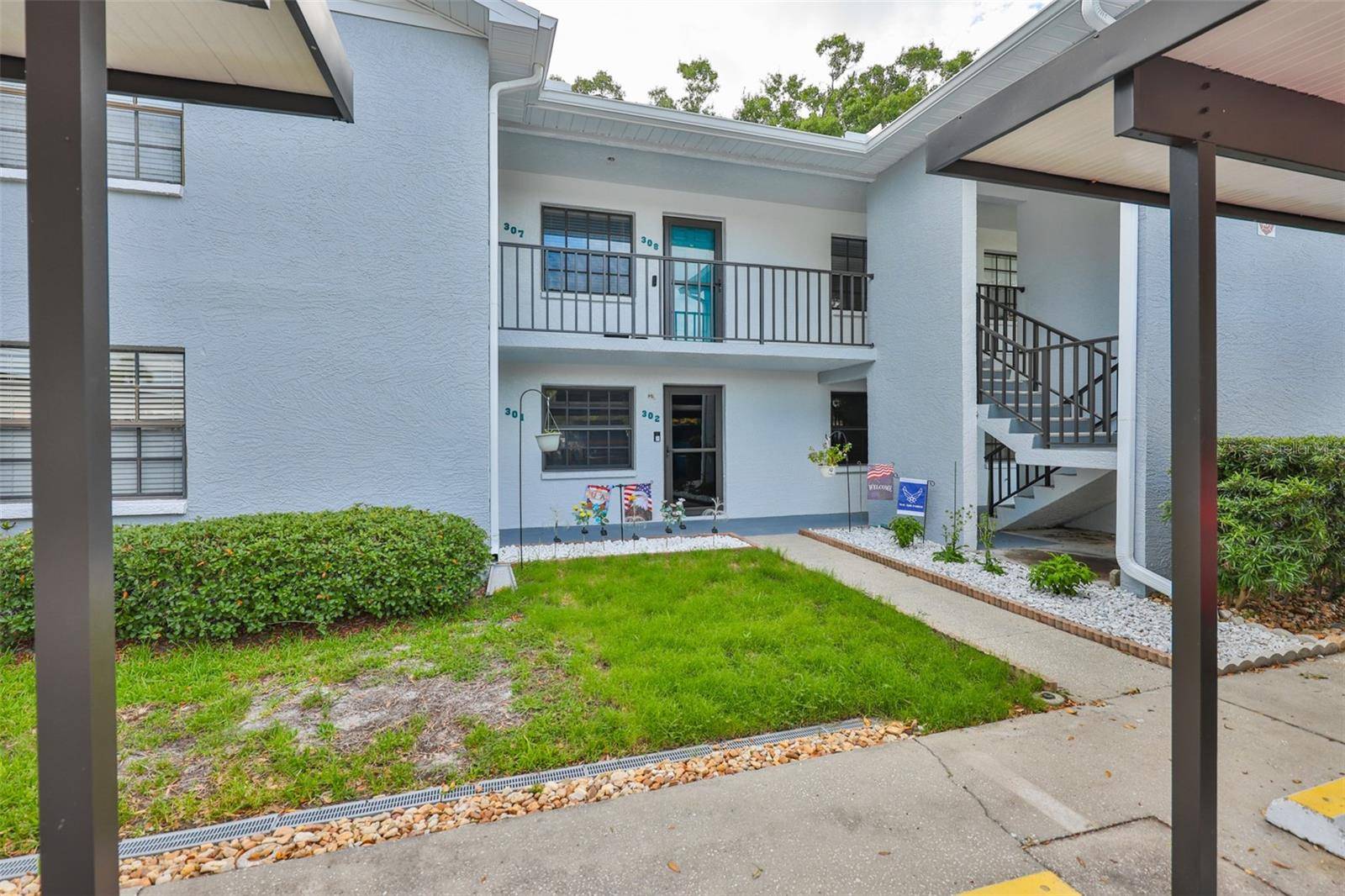 11800 PARK BLVD #308, Seminole, FL 33772