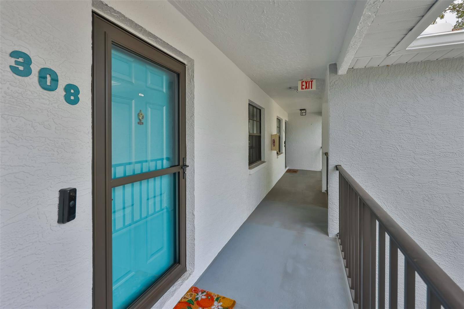 11800 PARK BLVD #308, Seminole, FL 33772