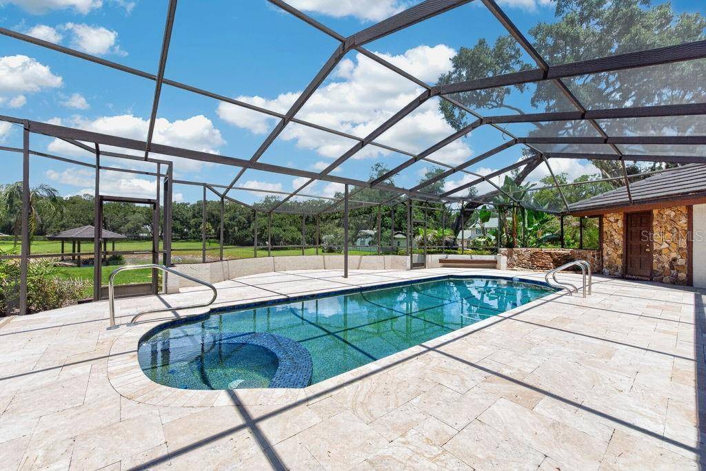 1007 LAKEWOOD DR, Brandon, FL 33510