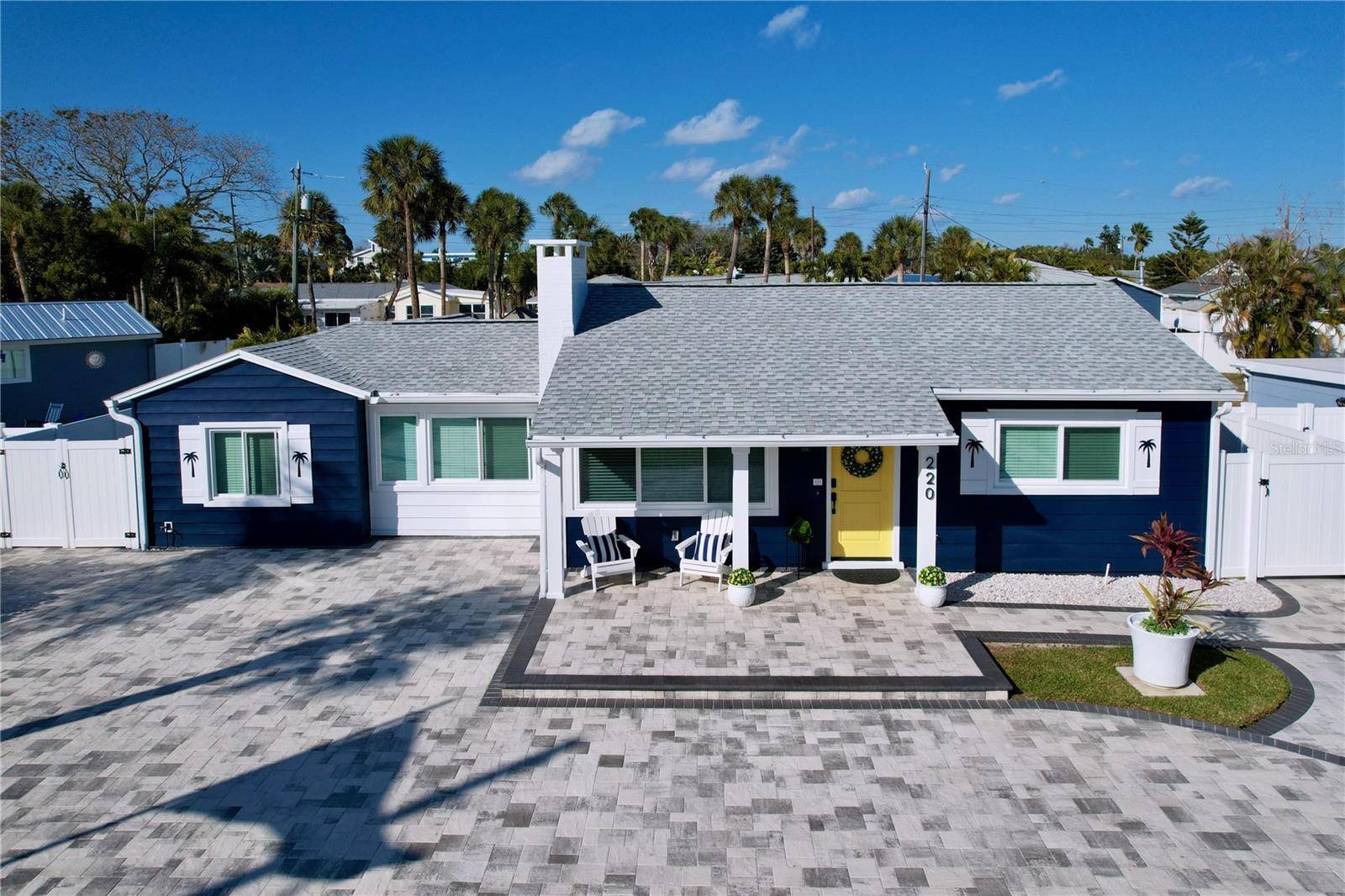 220 40TH AVE, St Pete Beach, FL 33706
