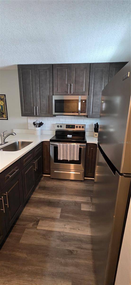 39132 COUNTY ROAD 54 #2048, Zephyrhills, FL 33542