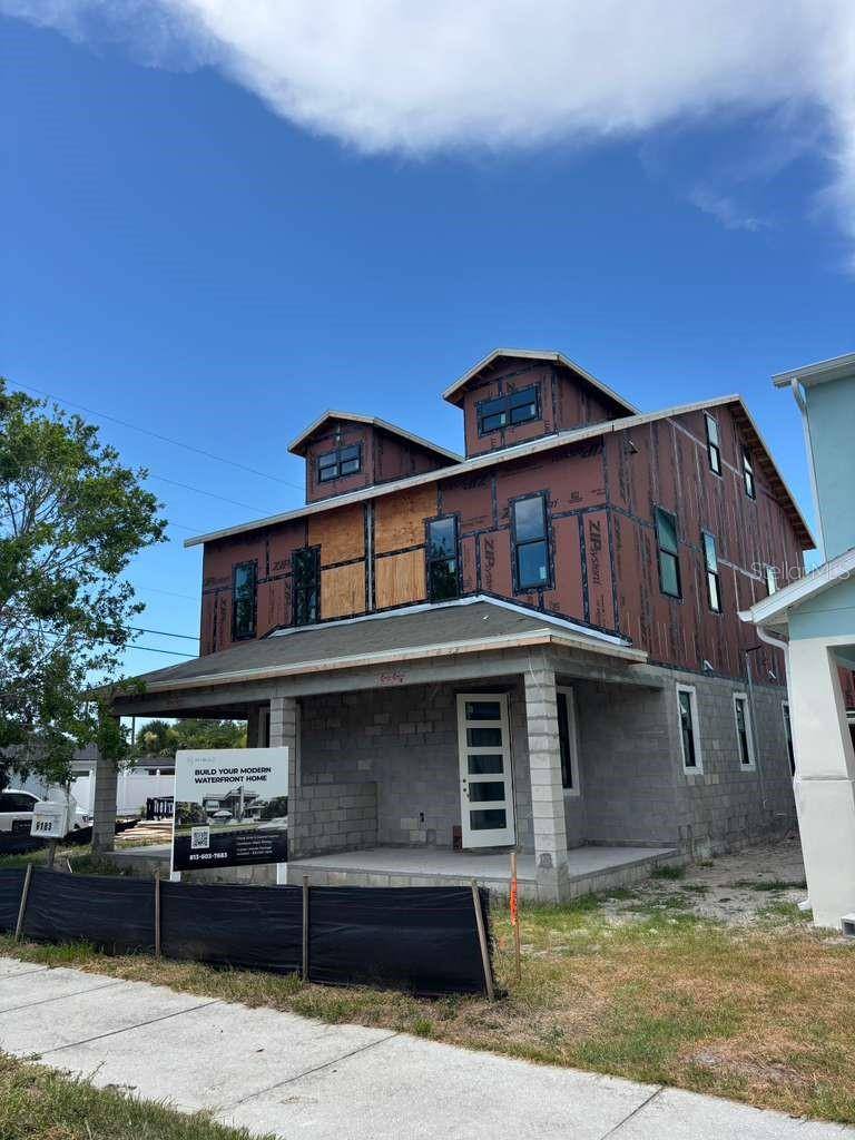 6177 1ST AVE N, St Petersburg, FL 33710