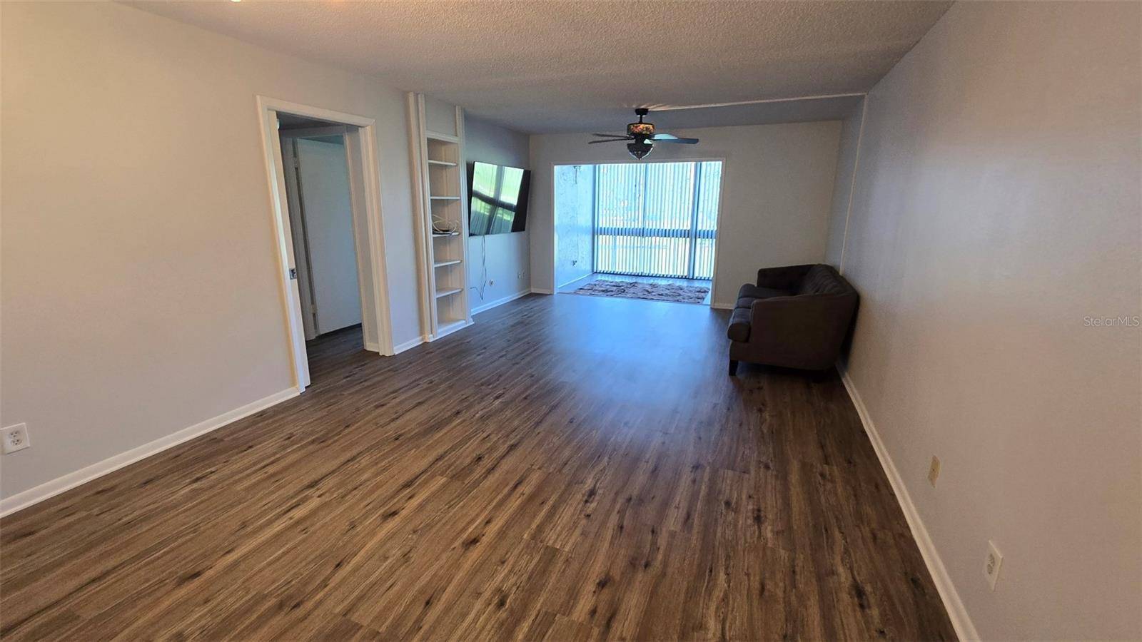 13626 GREENFIELD DR #201, Tampa, FL 33618