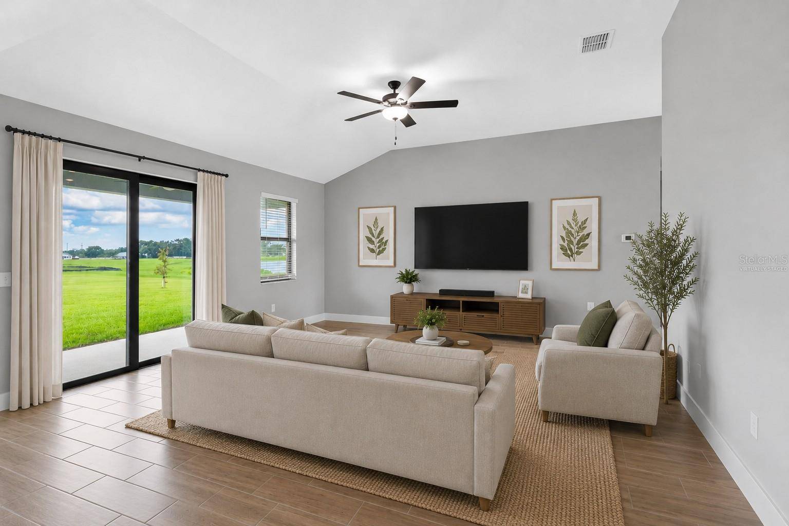 2405 GALLAGHER RD, Dover, FL 33527