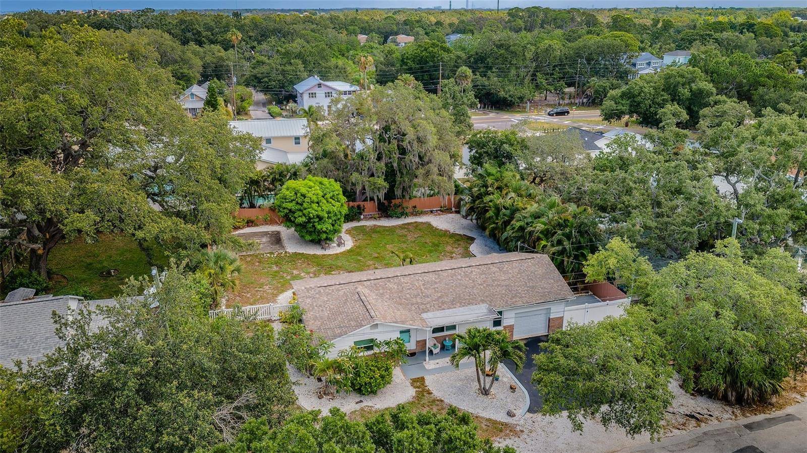 412 PENNSYLVANIA AVE, Palm Harbor, FL 34683