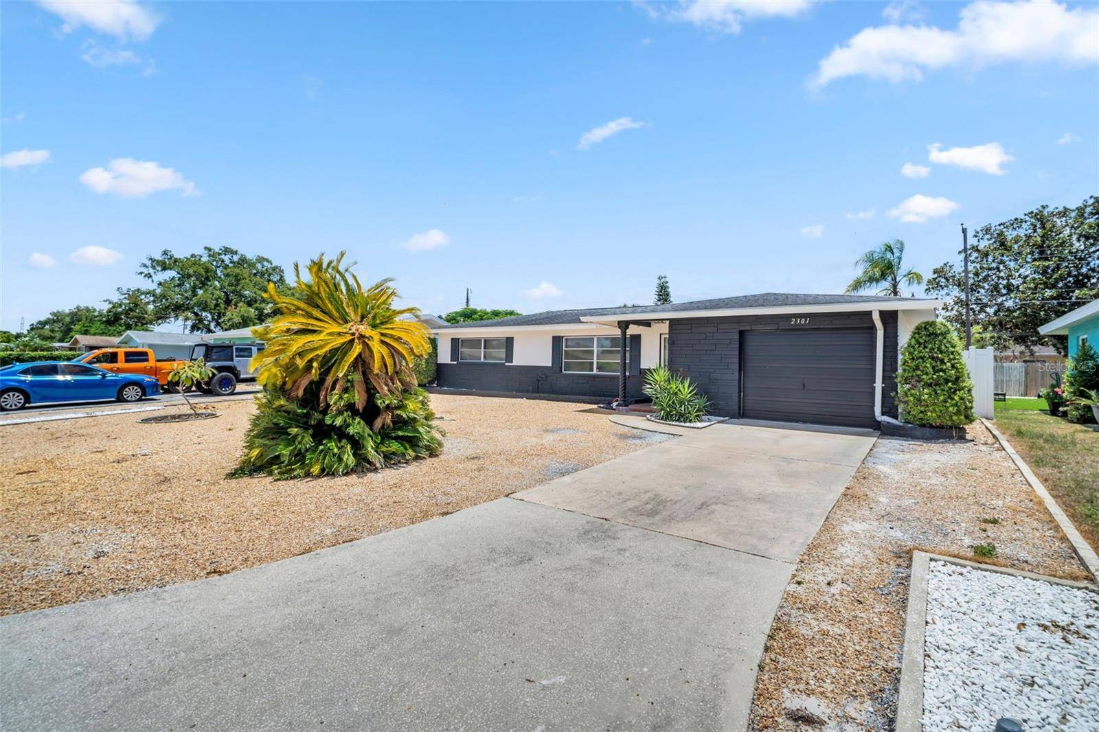 2301 WHITMAN ST, Clearwater, FL 33765