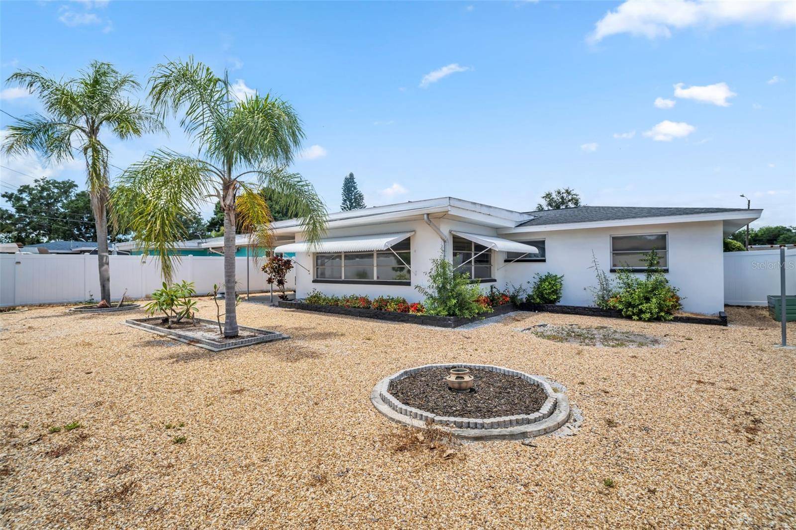 2301 WHITMAN ST, Clearwater, FL 33765