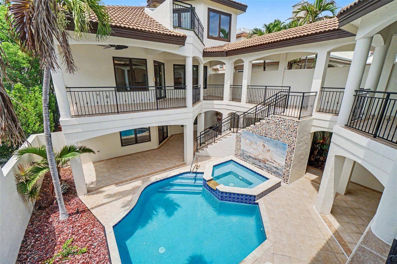 11523 ANDY ROSSE LN, Captiva, FL 33924