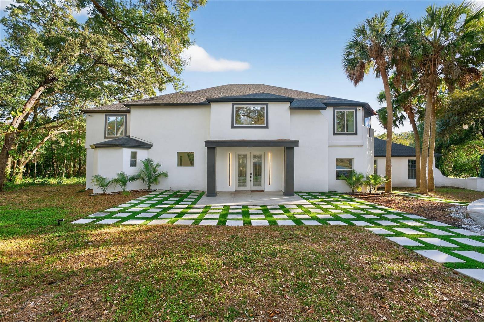 305 SWEETWATER CLUB CIR, Longwood, FL 32779