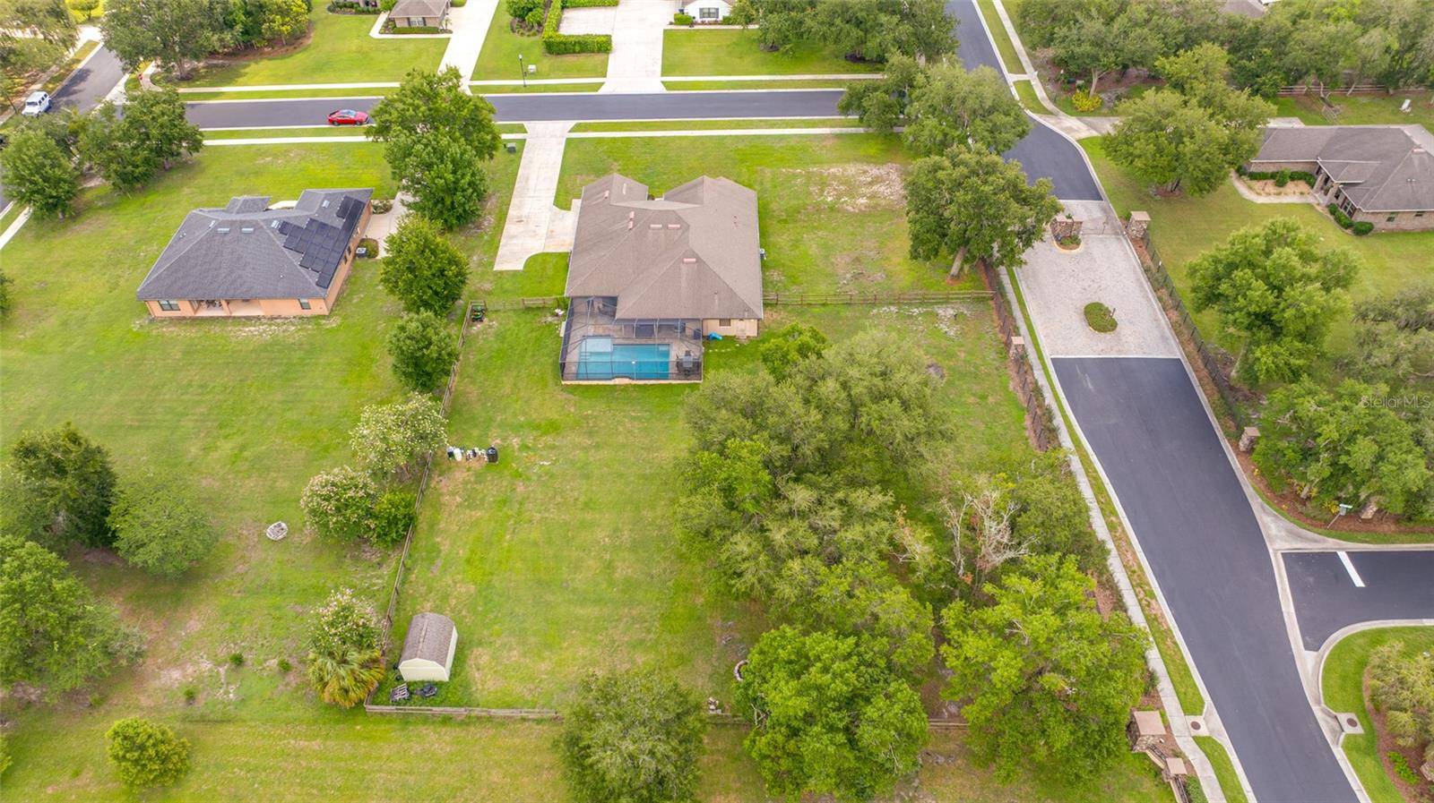 14311 HILL COUNTRY LN, Dade City, FL 33525