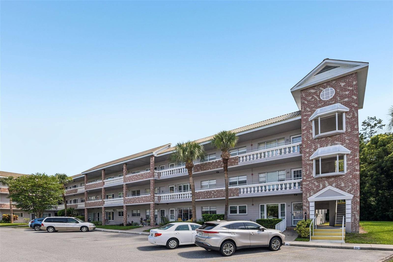 2460 PERSIAN DR #44, Clearwater, FL 33763