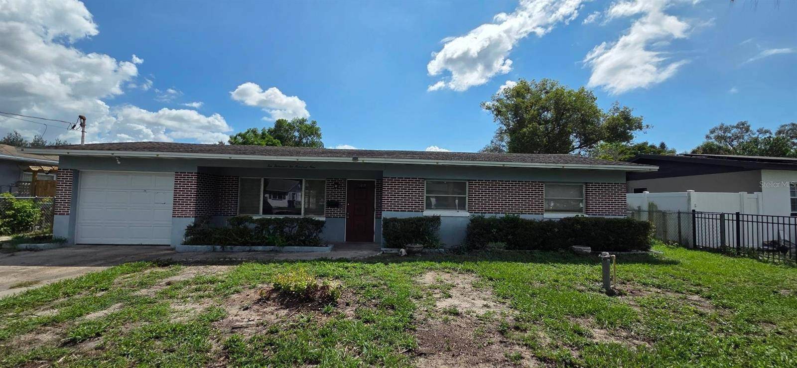10209 N VALLE DR, Tampa, FL 33612