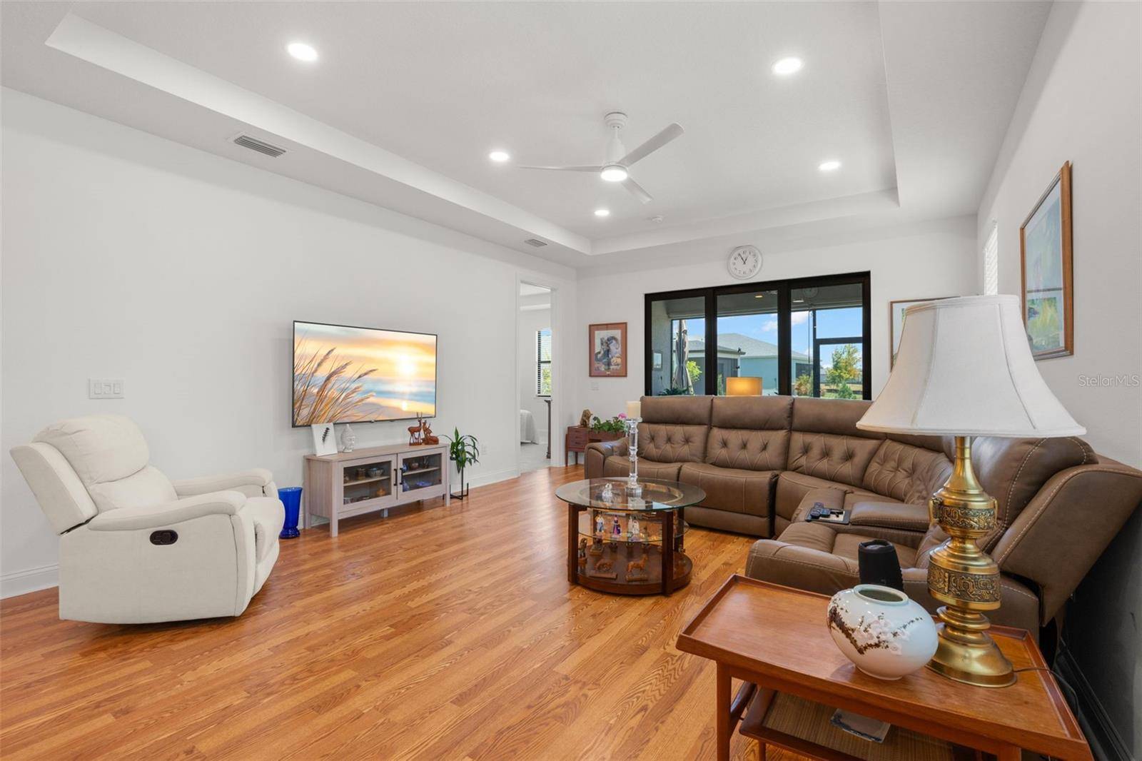 5828 WINDBREAK CT, Apollo Beach, FL 33572