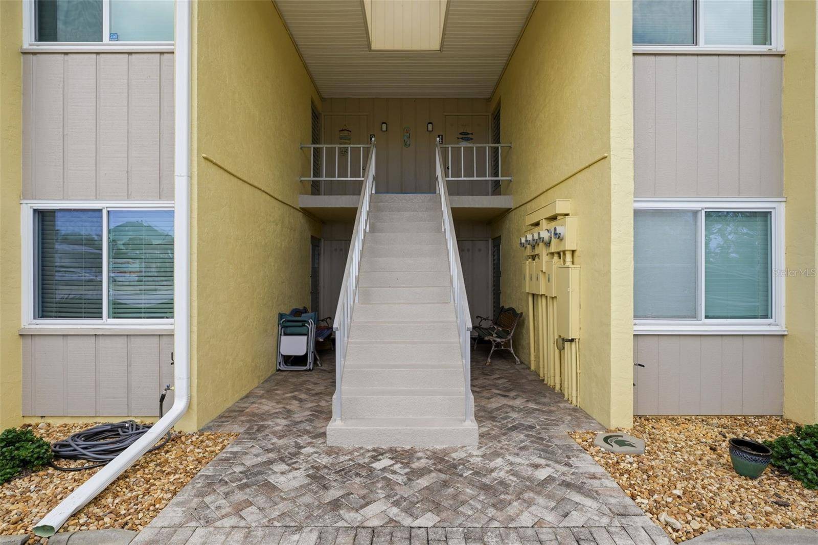 101 LOUELLA LN #2, Nokomis, FL 34275