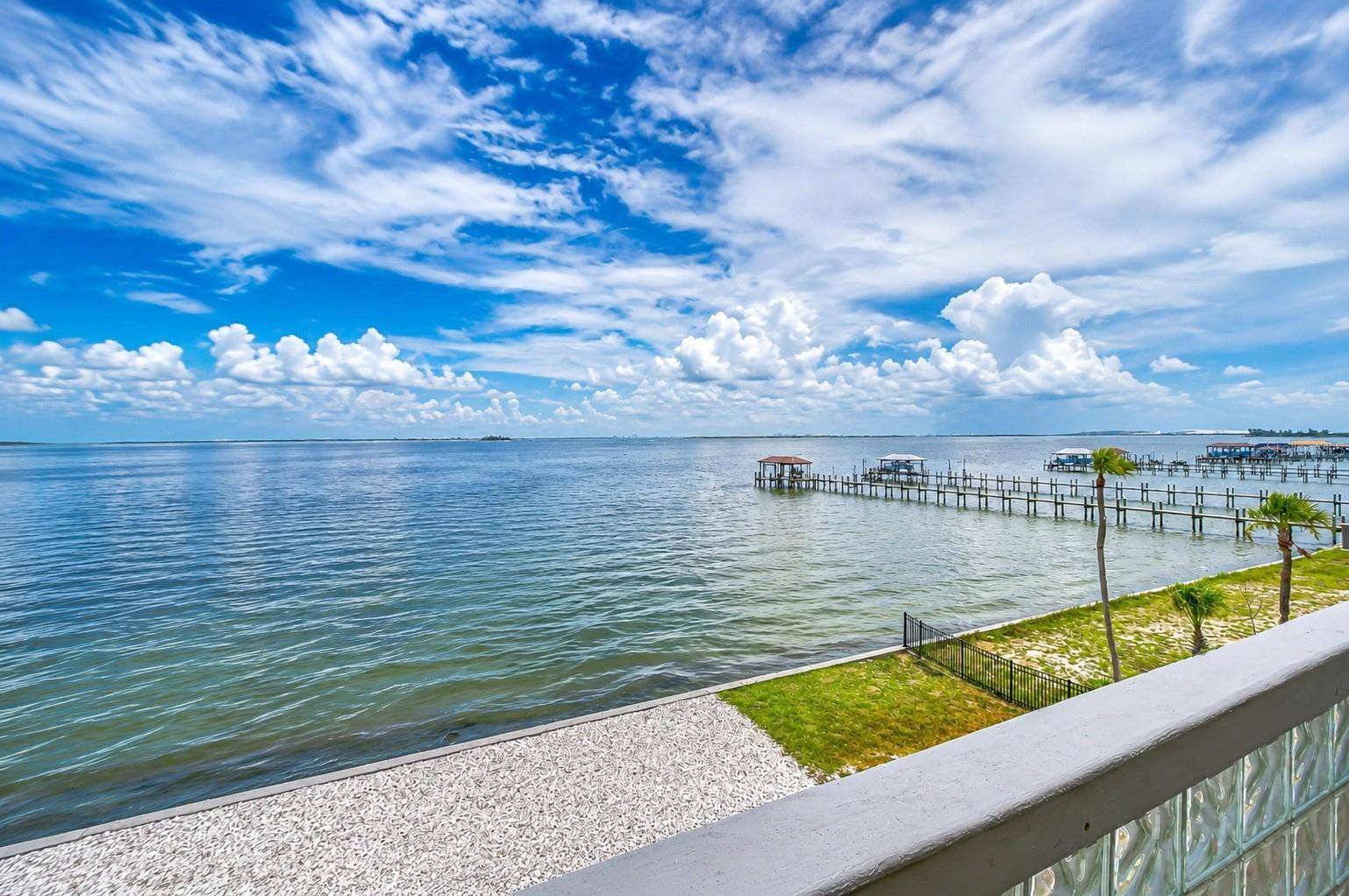 6504 SURFSIDE BLVD #8, Apollo Beach, FL 33572