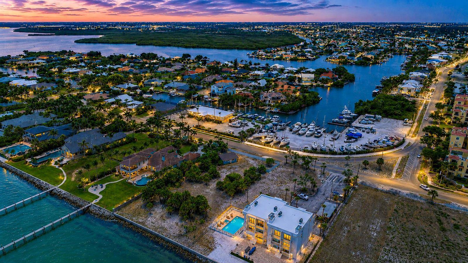 6504 SURFSIDE BLVD #8, Apollo Beach, FL 33572