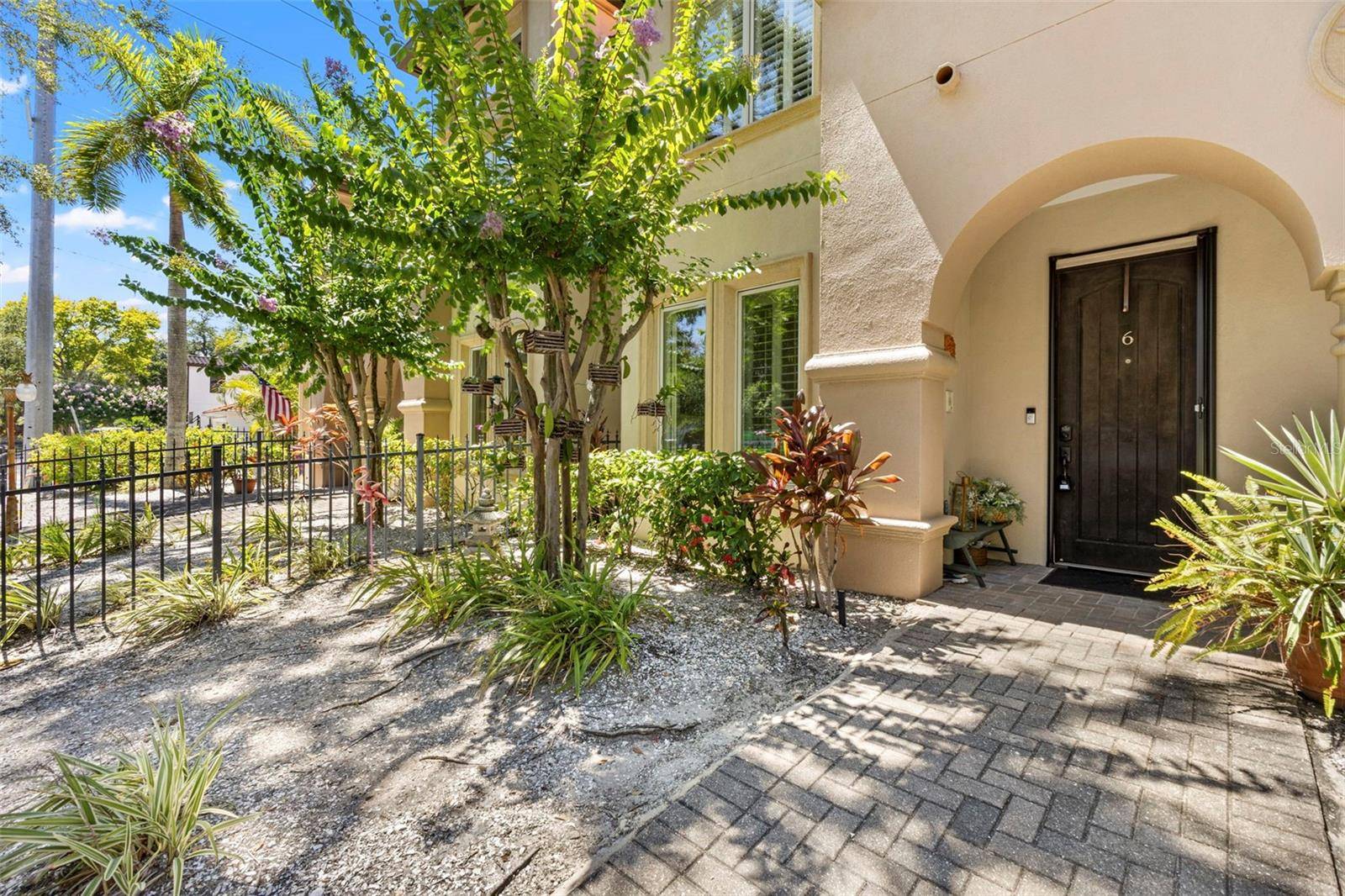3819 W DALE AVE #6, Tampa, FL 33609