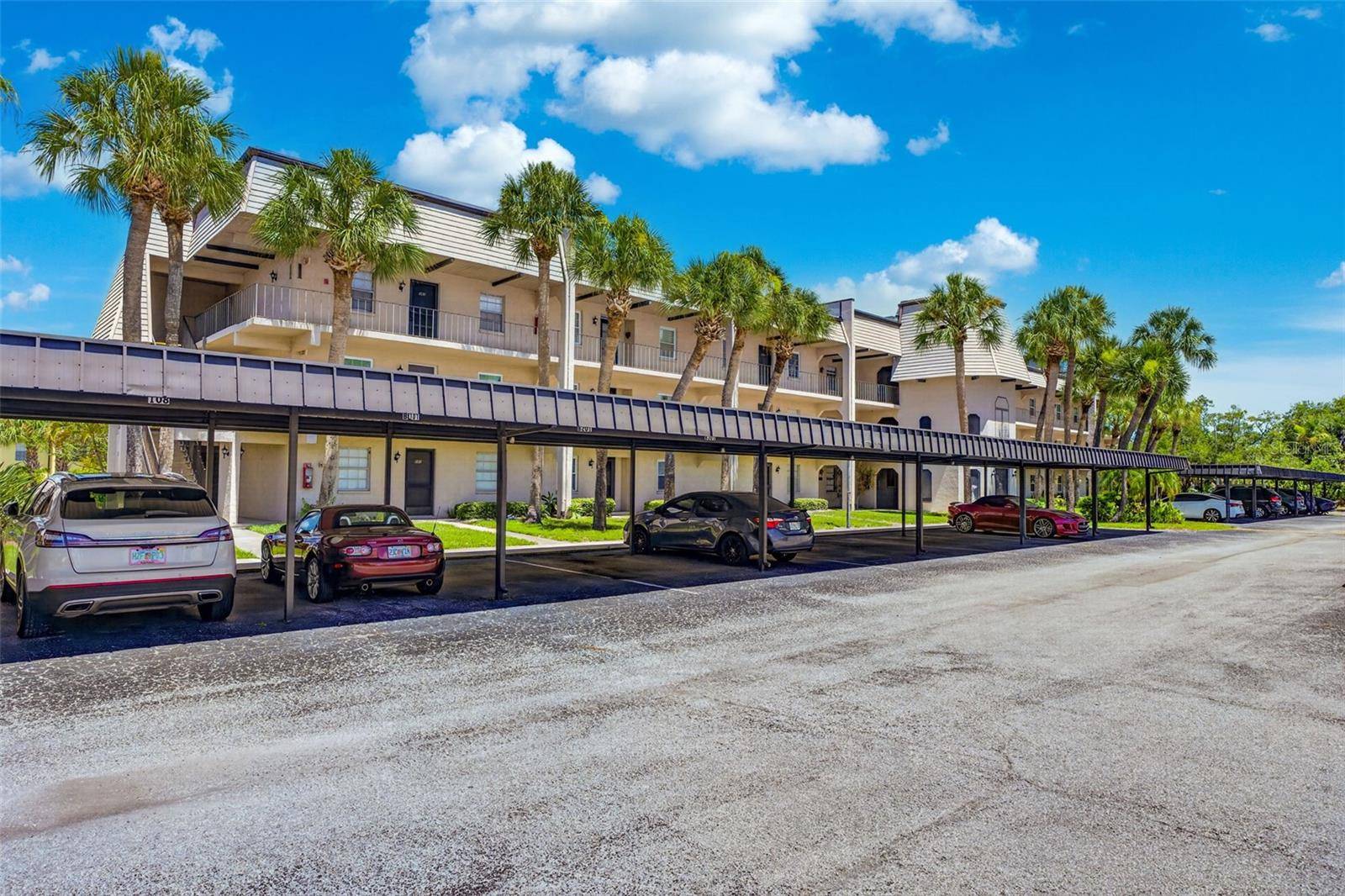 8693 BARDMOOR BLVD #301B, Largo, FL 33777
