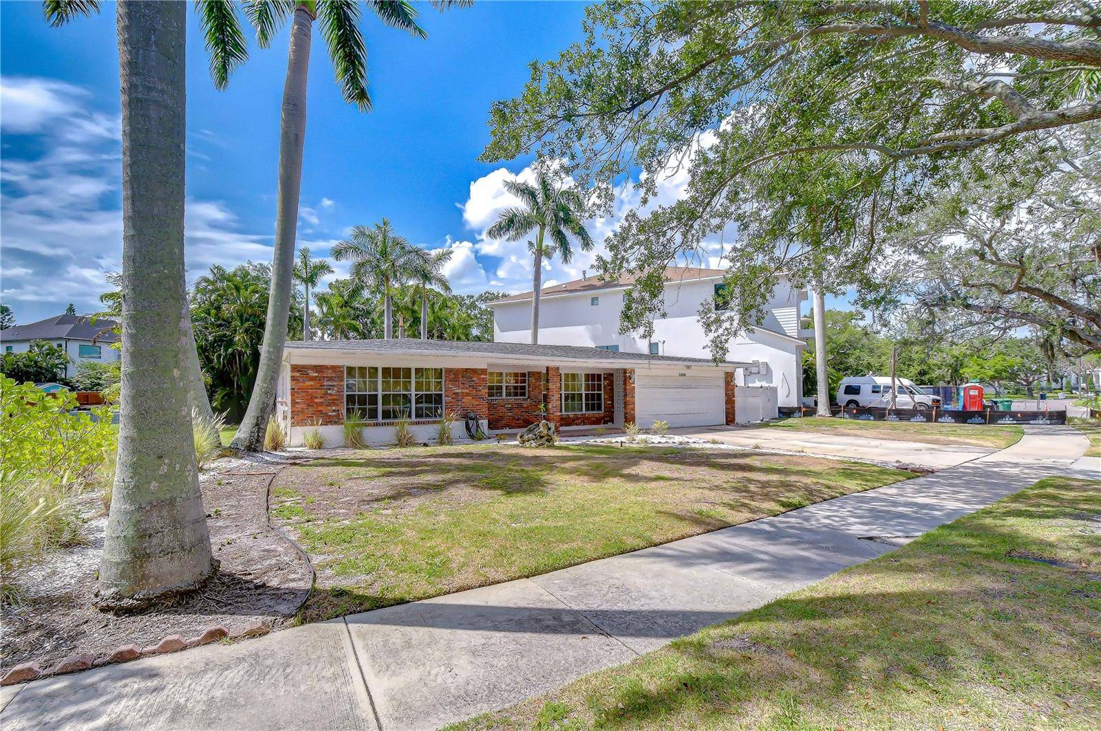 5006 W DICKENS AVE, Tampa, FL 33629