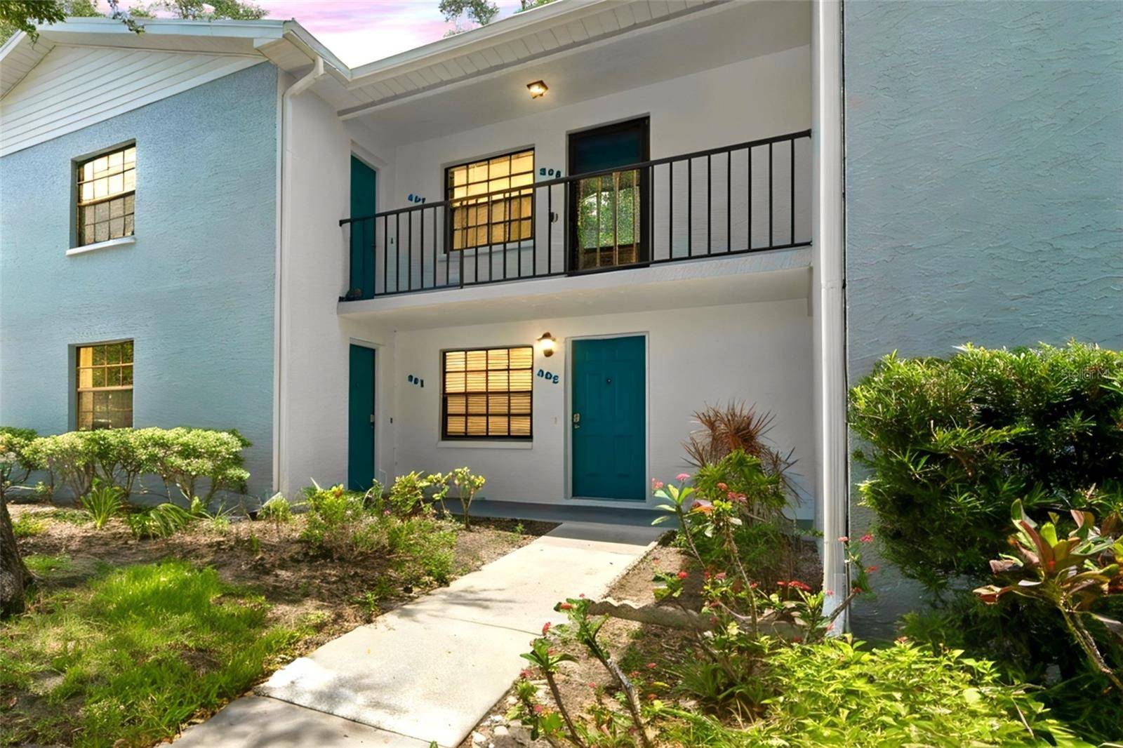 11800 PARK BLVD #401, Seminole, FL 33772