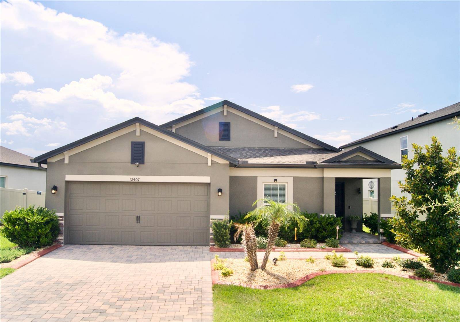 12407 HILLTOP FARMS DR, Dade City, FL 33525