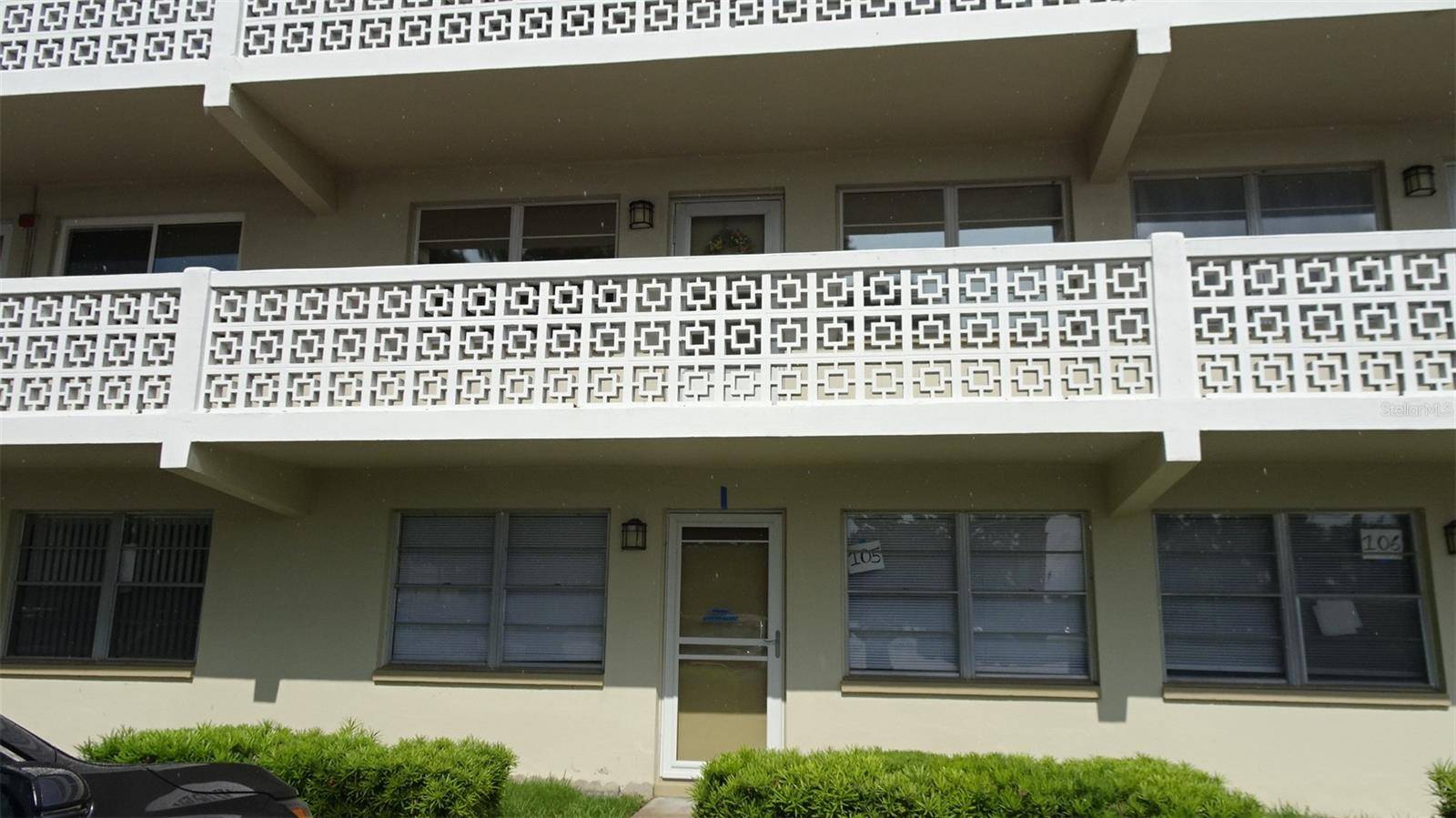 8100 DR MARTIN LUTHER KING JR ST N #105, St Petersburg, FL 33702