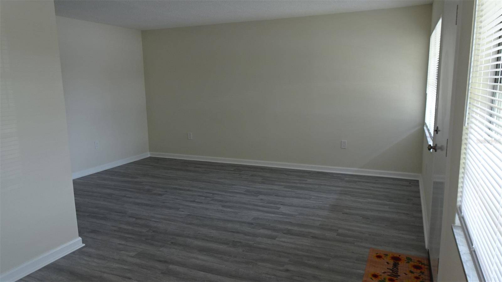 8100 DR MARTIN LUTHER KING JR ST N #105, St Petersburg, FL 33702