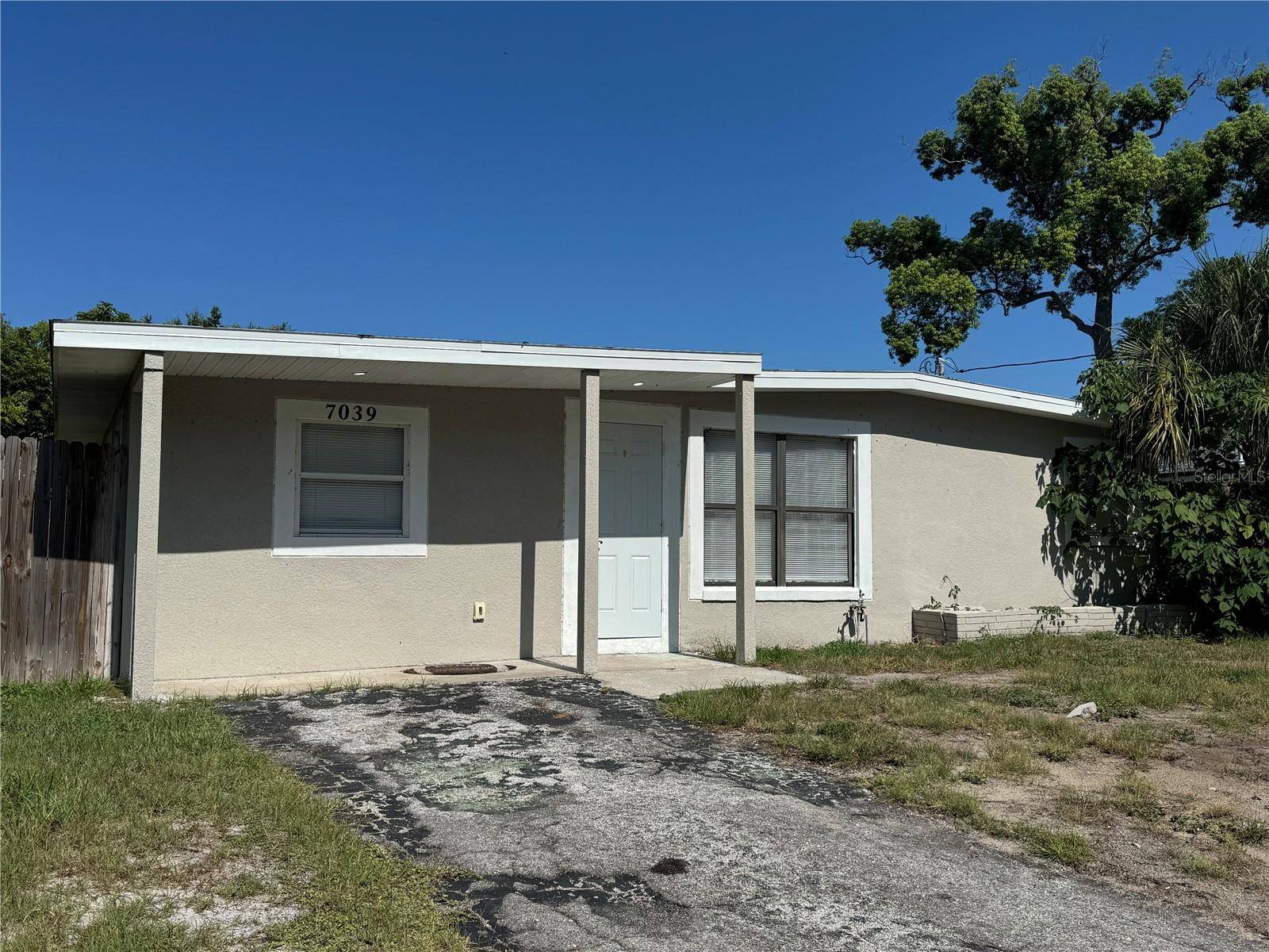 7039 E LENOX DR E, New Port Richey, FL 34653
