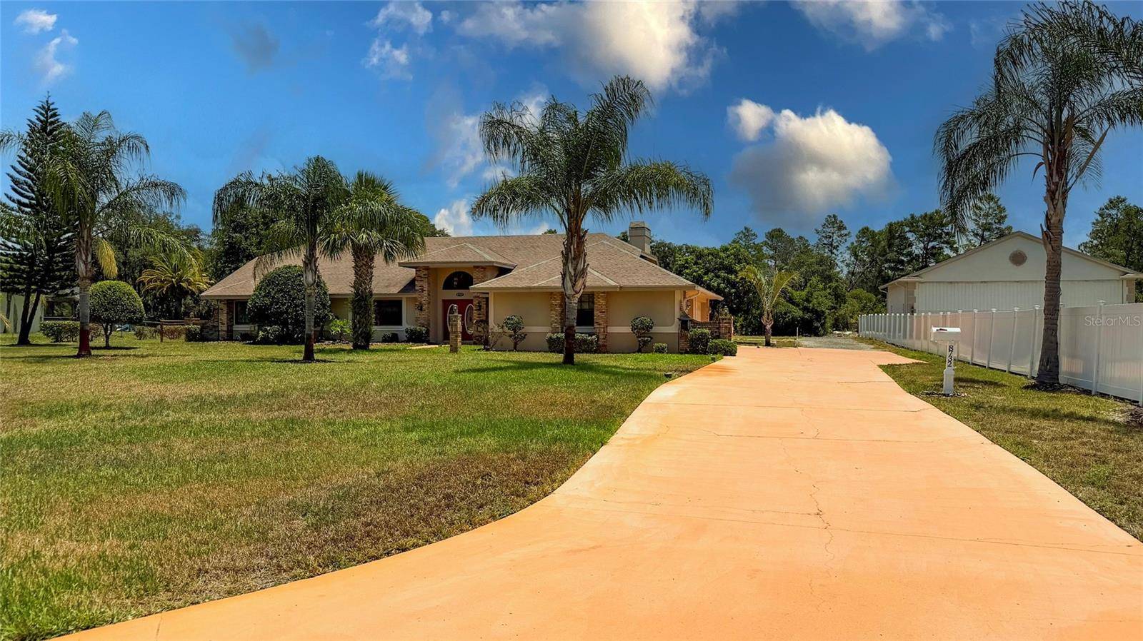 8732 SKYMASTER DR, New Port Richey, FL 34654