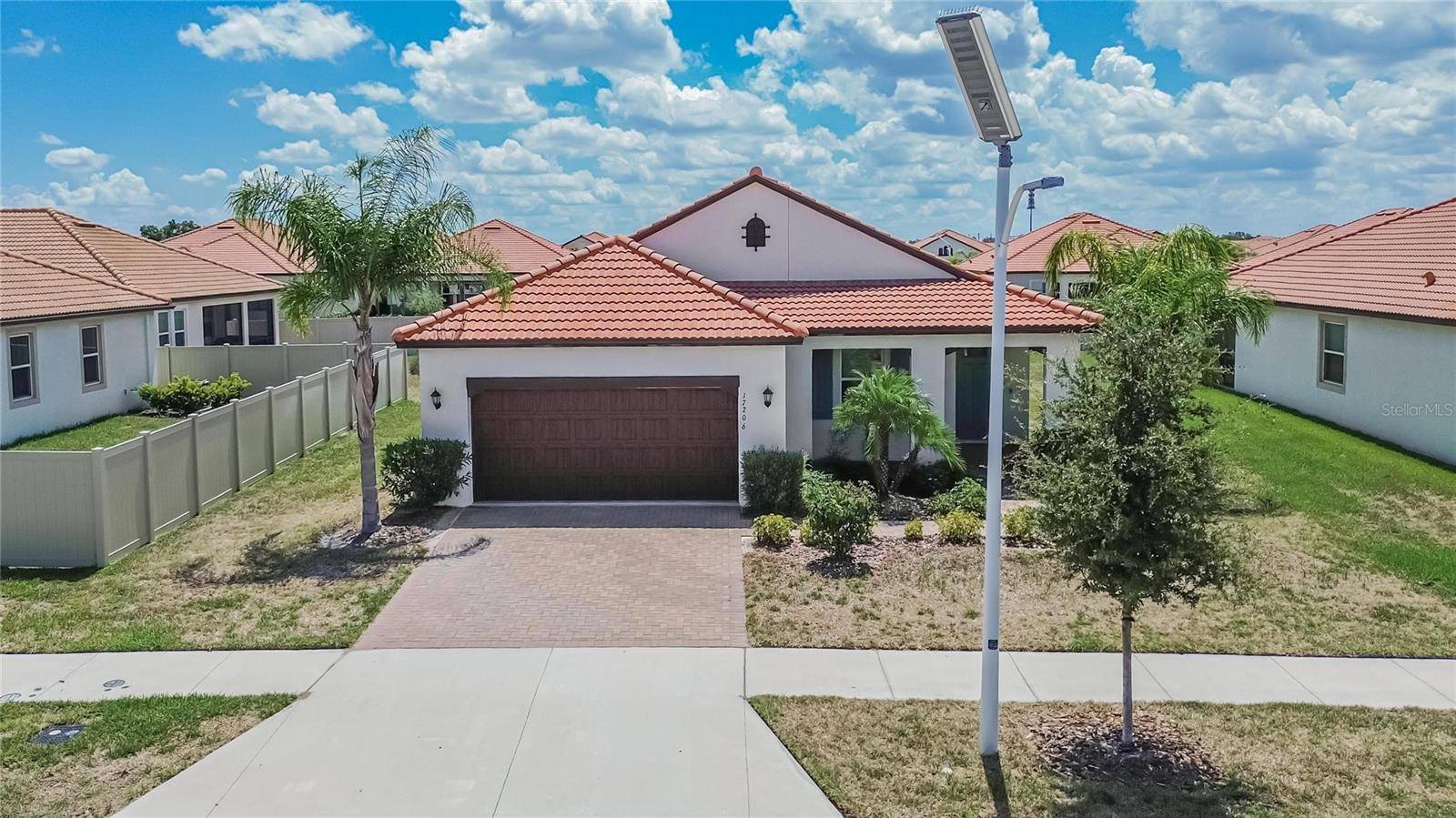 17206 STAR BANKS ST, Wimauma, FL 33598