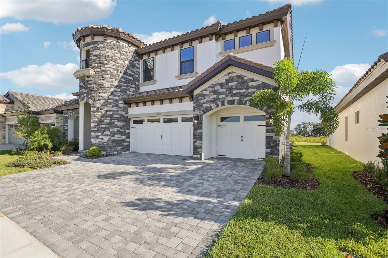14930 RIDER PASS DR, Lithia, FL 33547