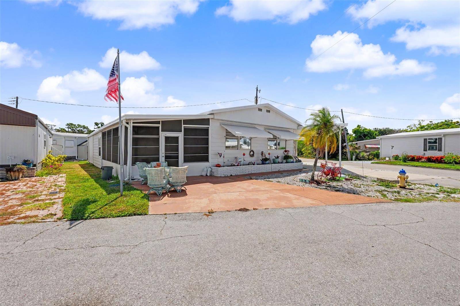 6523 KANSAS ST, Bradenton, FL 34207