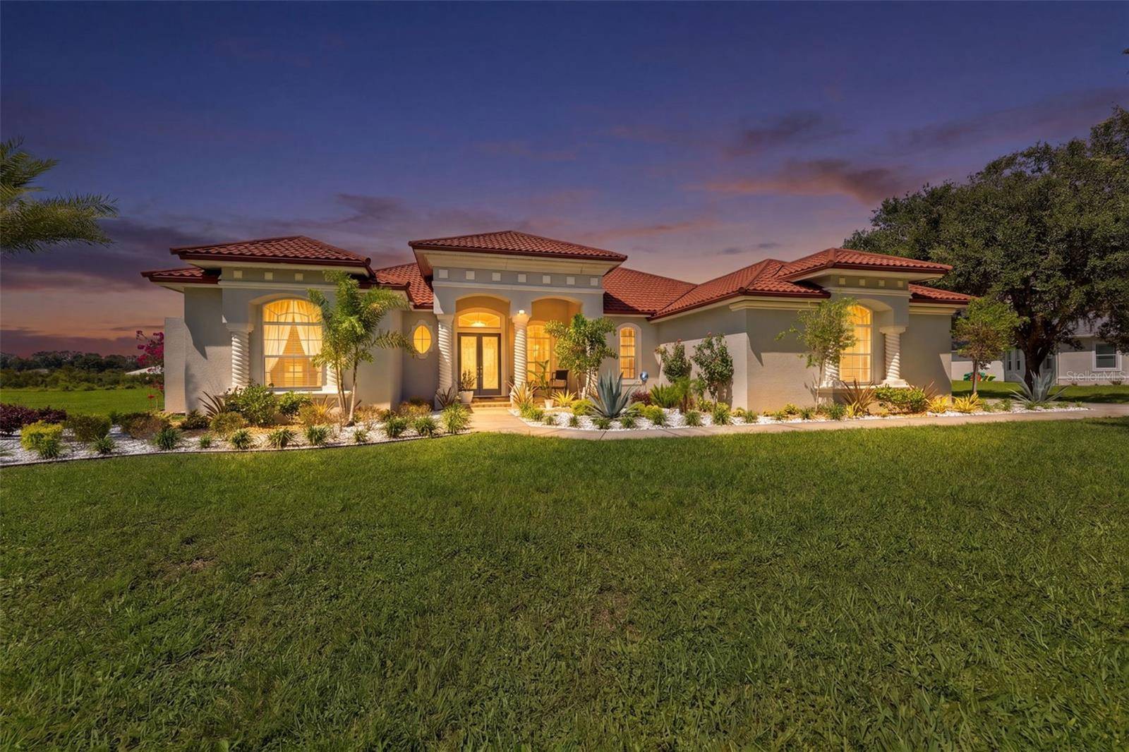 24355 HIDEOUT TRL, Land O Lakes, FL 34639