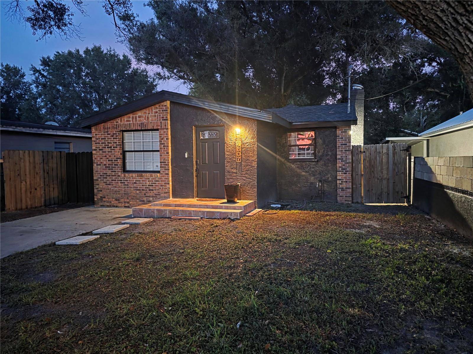 4607 N 35TH ST, Tampa, FL 33610