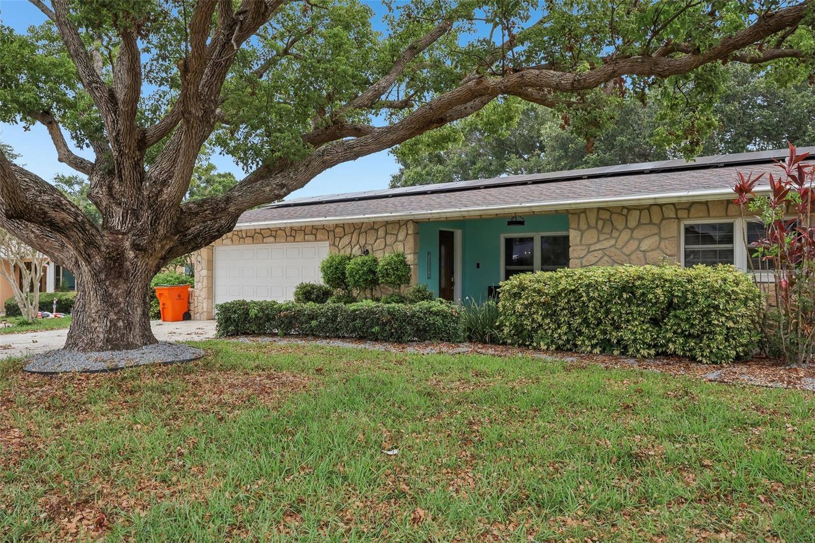 13801 87TH AVE, Seminole, FL 33776